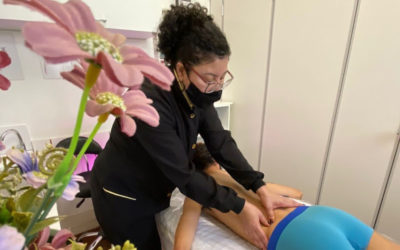 Massagens com velas trazem alívios para cansaço excessivo, estresse e peso emocional